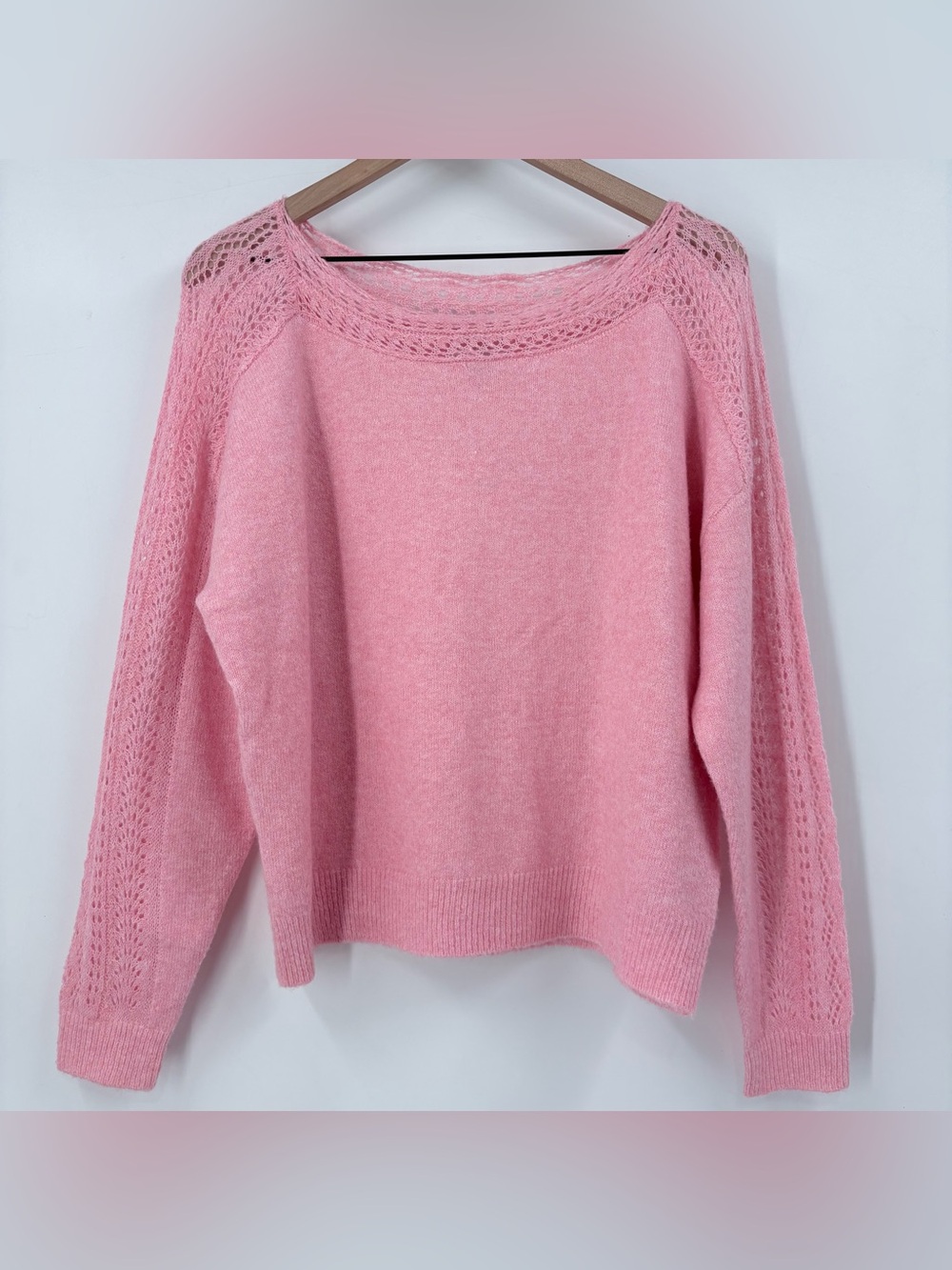 American Eagle Pink Whoa So Soft Lace Sweater